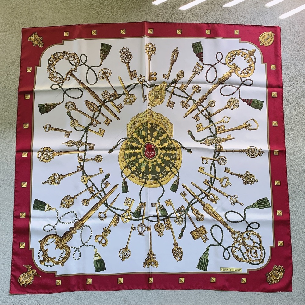 HERMES SILK SCARF LES CLES OR THE KEYS